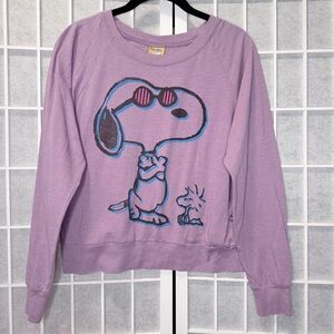 Peanuts Lavender with snoopy Woodstock graphic long sleeve top